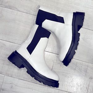 DV by Dolce Vita Boots